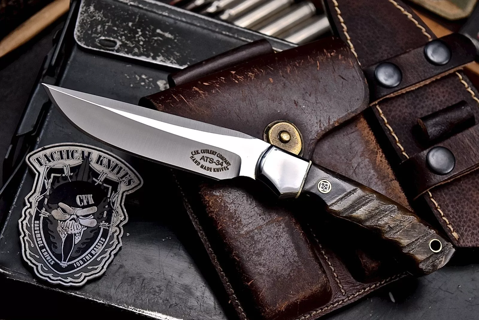 Cougar Ghost Walker Lot 4-1 CFK KNIFE #004